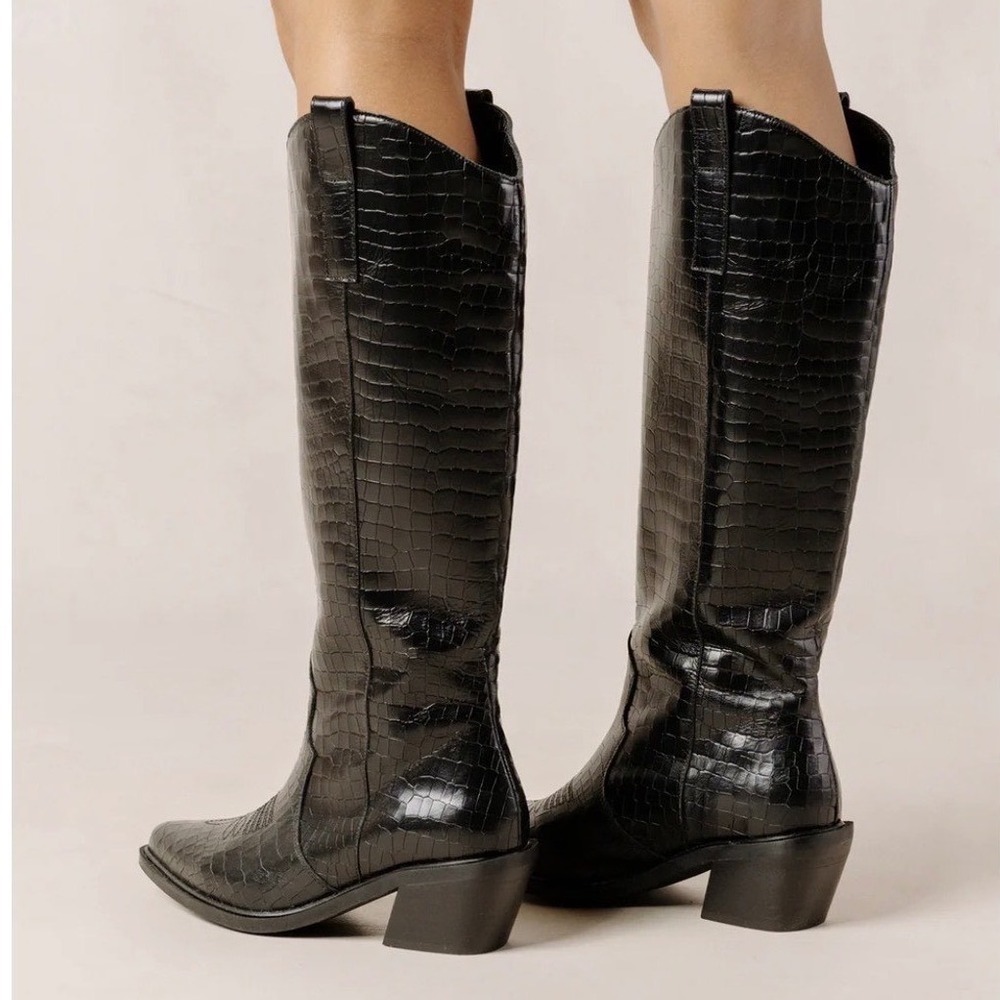Black Croc Embossed‎ Tall Western Cowboy Boots Pointed Toe Block Heel Size 8